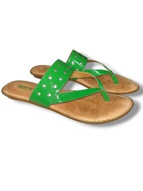 Born Krysten Green Patent Leather Studded Thong Sandals 10
